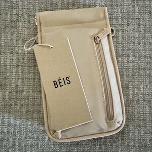 BÉIS Tan Travel ID Crossbody, NWT